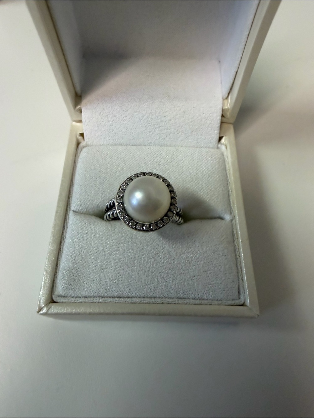 David Yurman pearl/diamond ring